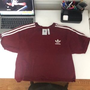 Adidas cropped tee, men’s medium